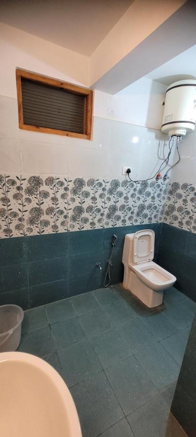 Hotel Snow Country Villa Manāli Zewnętrze zdjęcie