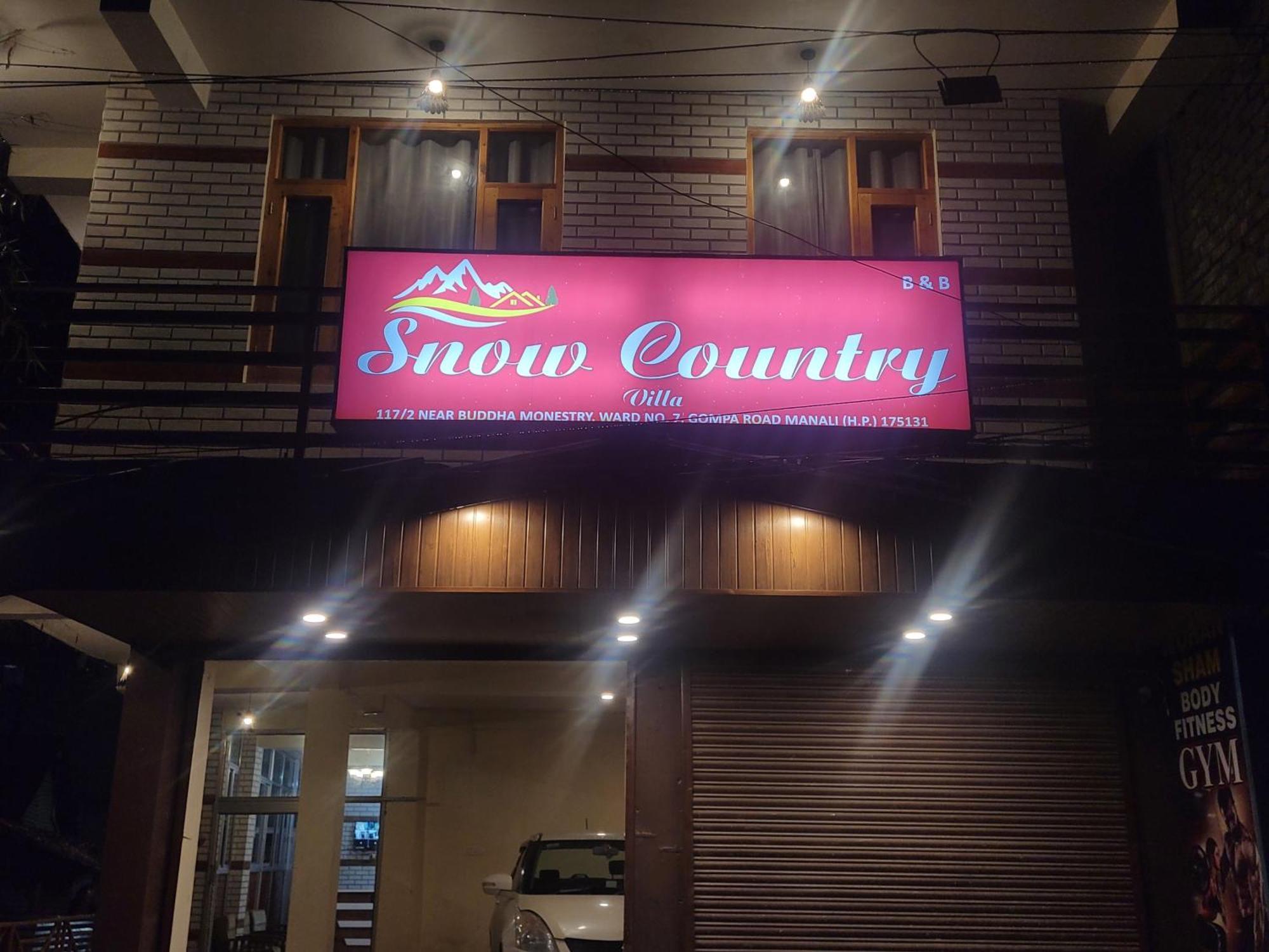Hotel Snow Country Villa Manāli Zewnętrze zdjęcie